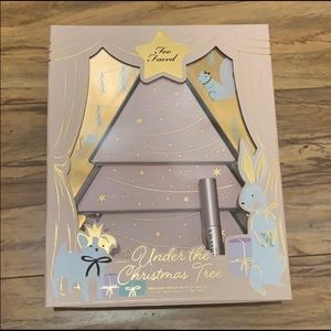 Too Faced Under the Christmas Tree Set